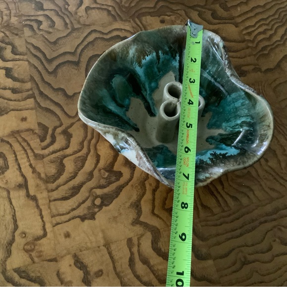 Handcrafted Ikebana Vase by Christy - Picture 7 of 7